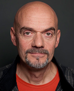Porträt von Dr. Ralf Weigand